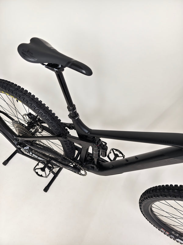 Cube Stereo 170 SL 29 mountain bike 2021 scenic outdoor photo.