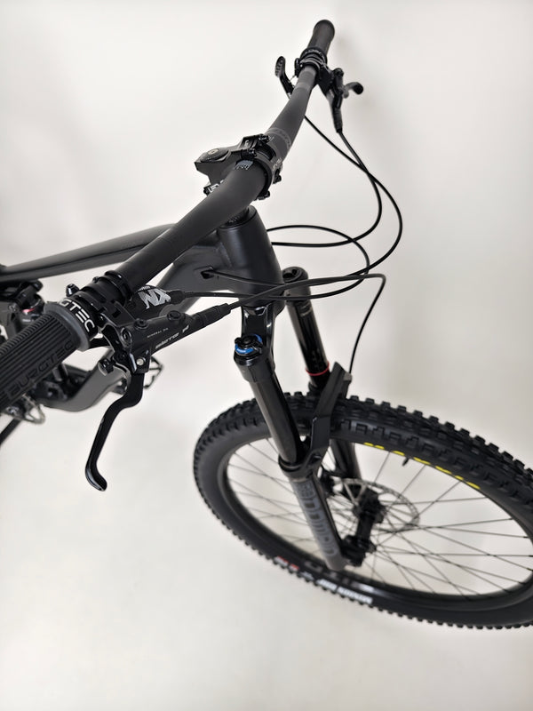 Cube Stereo 170 SL 29 mountain bike 2021 model under natural light.