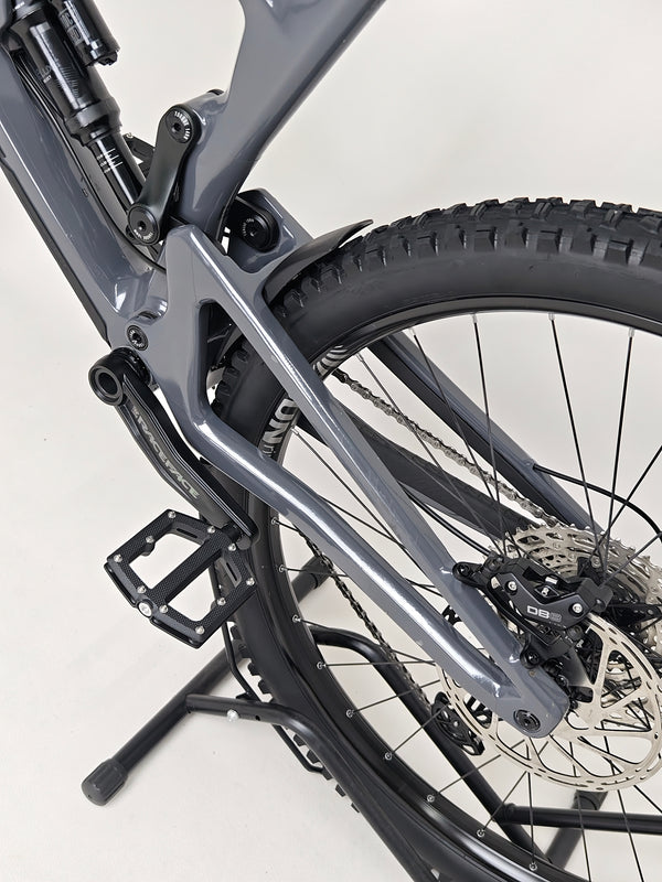 Nukeproof Giga 290 Comp Carbon 2022 / LARGE / RRP: £3,699.00 / Very Good Condition