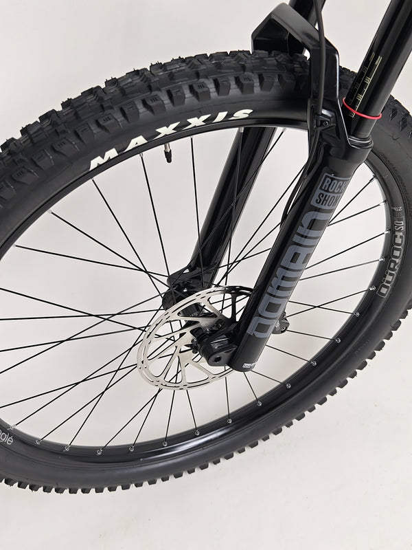 Nukeproof Giga 290 Comp Carbon 2022 / LARGE / RRP: £3,699.00 / Very Good Condition