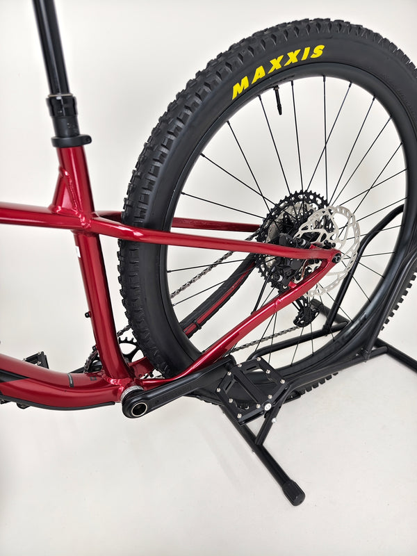 2024 Trek ROSCOE 9 Bike / MEDIMUM / RRP: £1,675.00/ Very Good Condition