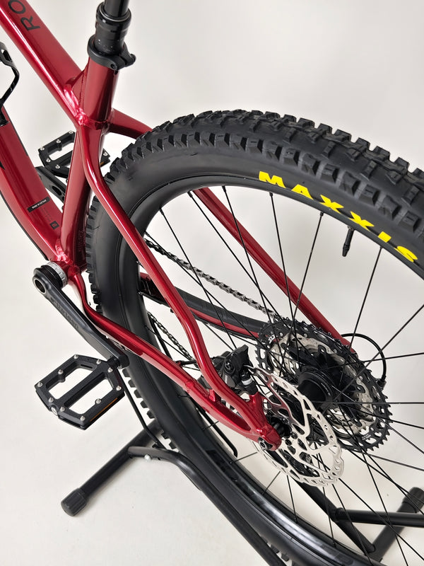 2024 Trek ROSCOE 9 Bike / MEDIMUM / RRP: £1,675.00/ Very Good Condition