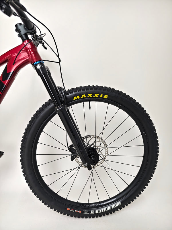 2024 Trek ROSCOE 9 Bike / MEDIMUM / RRP: £1,675.00/ Very Good Condition