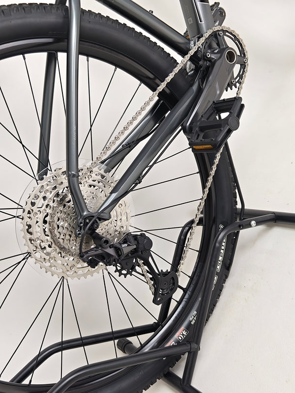 Trek X-Caliber 8 2023 Mountain Bike / MEDIUM / RRP: £1,390.00 / LIKE NEW!