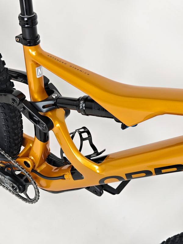 Orbea Occam H20-Eagle 2023/MEDIUM / FOX / RRP: £3,999.00 / Very Good Condition