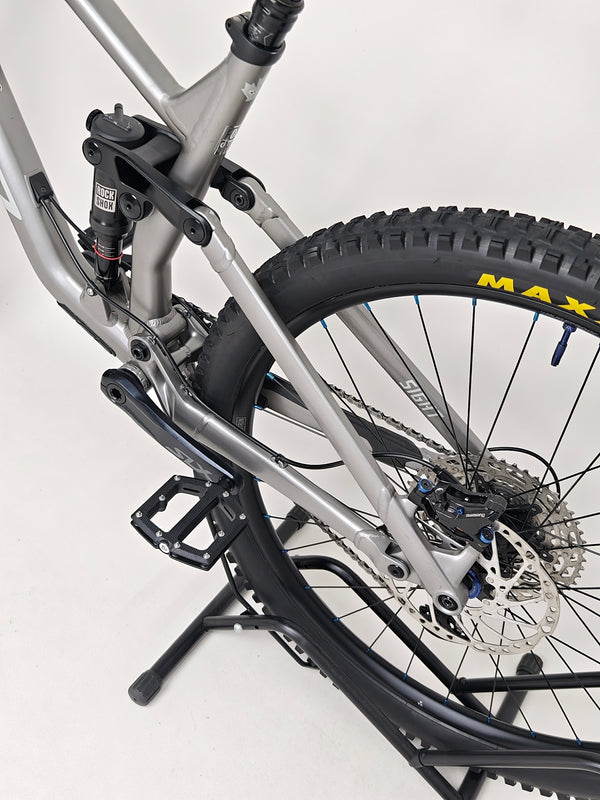 Norco Sight A3 2021 (Upgraded) / LARGE / YARI / RRP: 3,499.00 / Very Good Condition