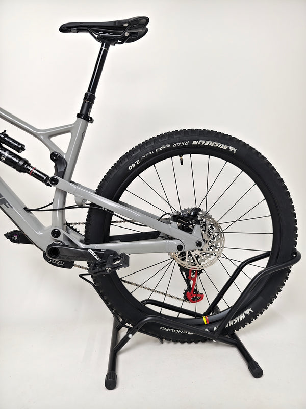 Nukeproof Mega 275 RS X01 Eagle CARBON / M-L / RRP: £5,299.99 / Very Good Condition