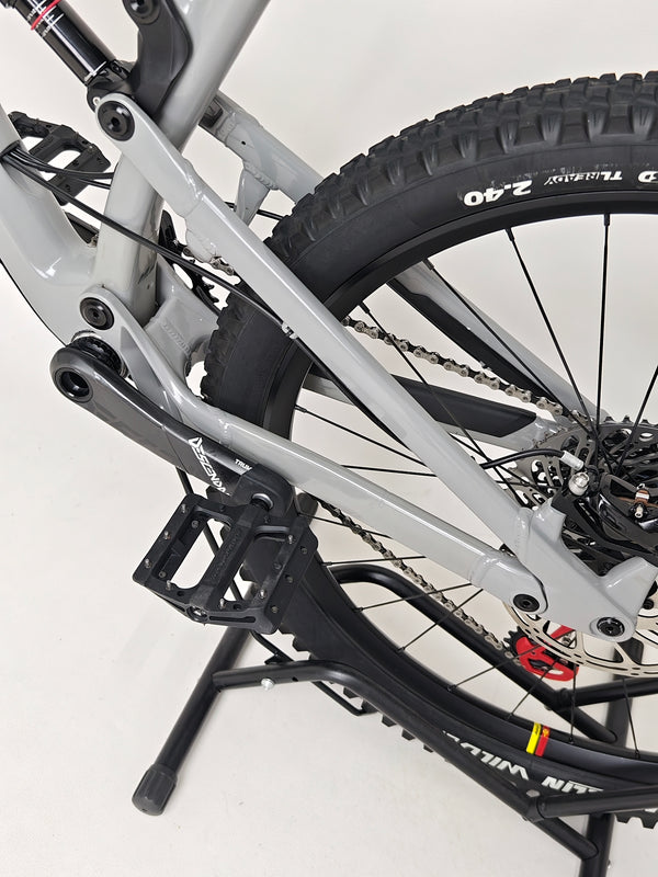 Nukeproof Mega 275 RS X01 Eagle CARBON / M-L / RRP: £5,299.99 / Very Good Condition