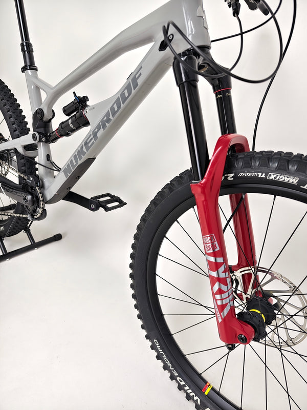 Nukeproof Mega 275 RS X01 Eagle CARBON / M-L / RRP: £5,299.99 / Very Good Condition