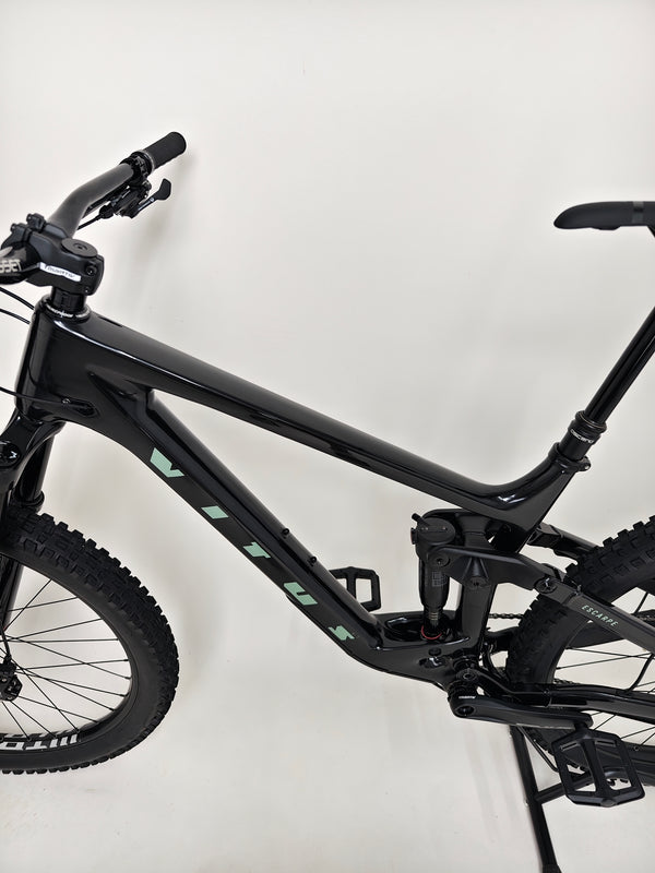 Vitus Escarpe 275 2023 CARBON / LARGE / RRP: £2,599.99 / Very Good Condition!