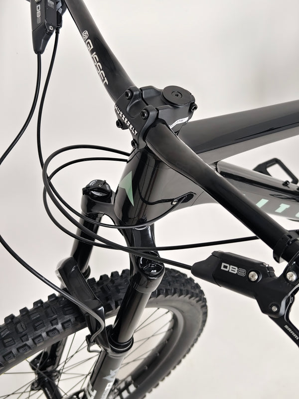 Vitus Escarpe 275 2023 CARBON / LARGE / RRP: £2,599.99 / Very Good Condition!