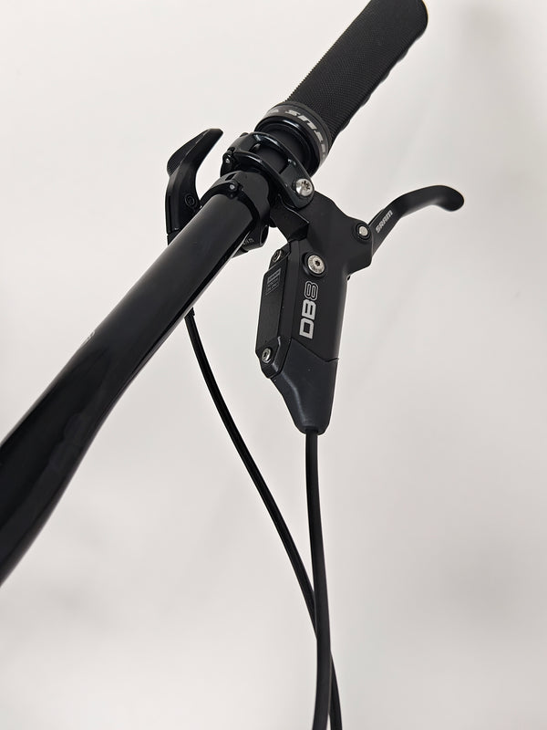 Vitus Escarpe 275 2023 CARBON / LARGE / RRP: £2,599.99 / Very Good Condition!