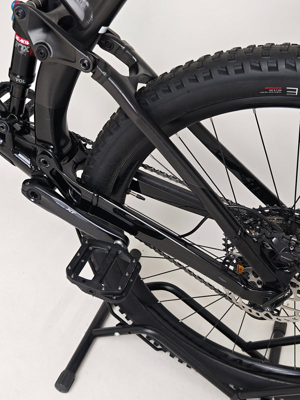 Trek Fuel EX 8 XT / MEDIUM / RRP: £3,450.00 / Very Good Condition