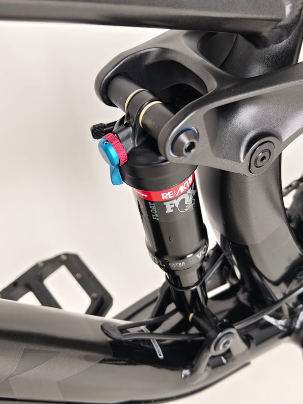 Trek Fuel EX 8 XT / MEDIUM / RRP: £3,450.00 / Very Good Condition