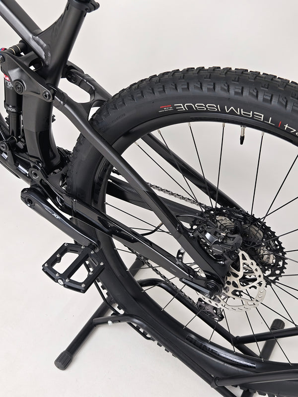 Trek Fuel EX 8 XT / LARGE / RRP: £3,450.00 / Excellent Condition!