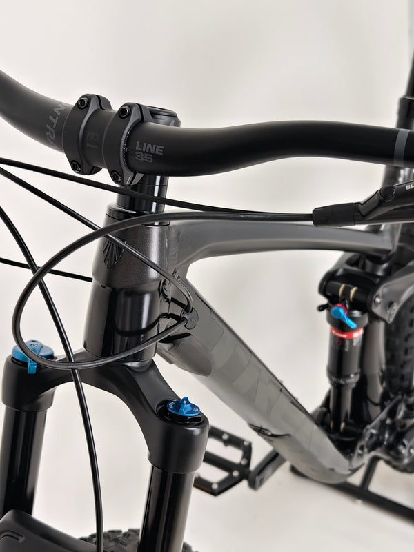 Trek Fuel EX 8 XT / LARGE / RRP: £3,450.00 / Excellent Condition!