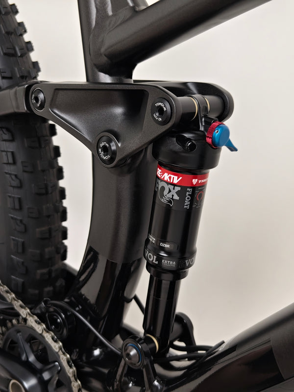 Trek Fuel EX 8 XT / LARGE / RRP: £3,450.00 / Excellent Condition!