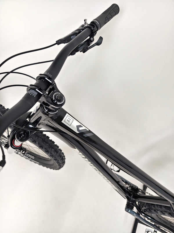 Nukeproof Scout 275 RS 2023 / LARGE / RRP: £2,999.99 / Very Good Condition!