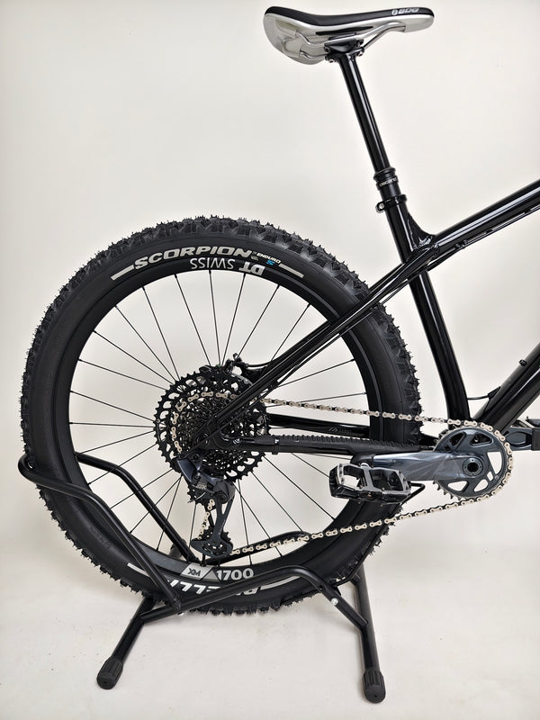 Nukeproof Scout 275 RS 2023 / LARGE / RRP: £2,999.99 / Very Good Condition!