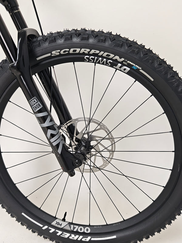 Nukeproof Scout 275 RS 2023 / LARGE / RRP: £2,999.99 / Very Good Condition!