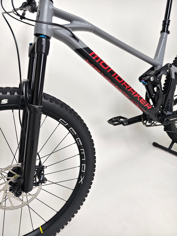 Mondraker Foxy 29 2023 / LARGE / RRP: £3,899.00 / Excellent Condition