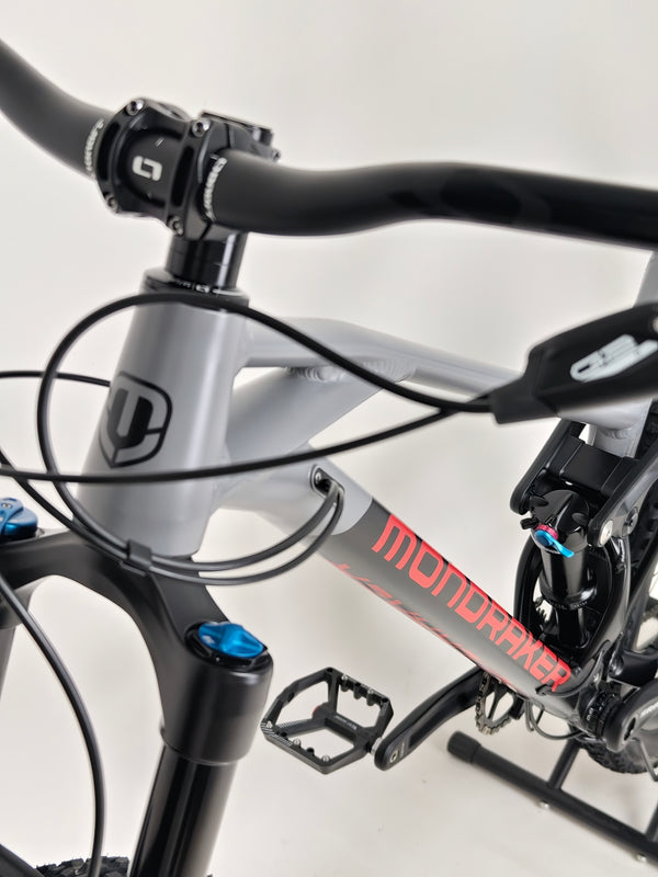 Mondraker Foxy 29 2023 / LARGE / RRP: £3,899.00 / Excellent Condition