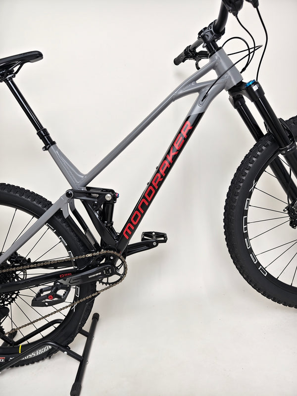 Mondraker Foxy 29 2023 / LARGE / RRP: £3,899.00 / Excellent Condition