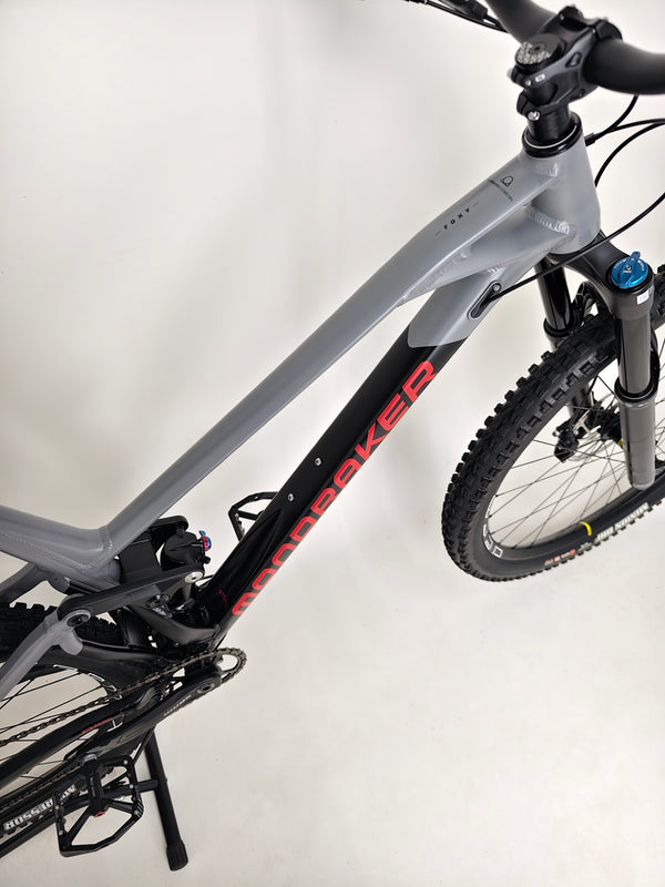 Mondraker Foxy 29 2023 / LARGE / RRP: £3,899.00 / Excellent Condition