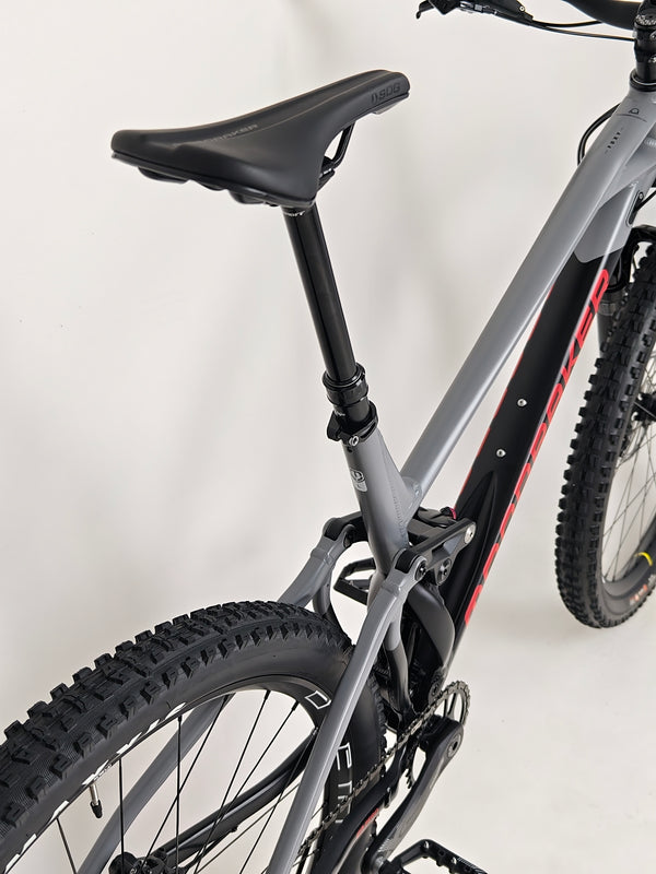 Mondraker Foxy 29 2023 / LARGE / RRP: £3,899.00 / Excellent Condition