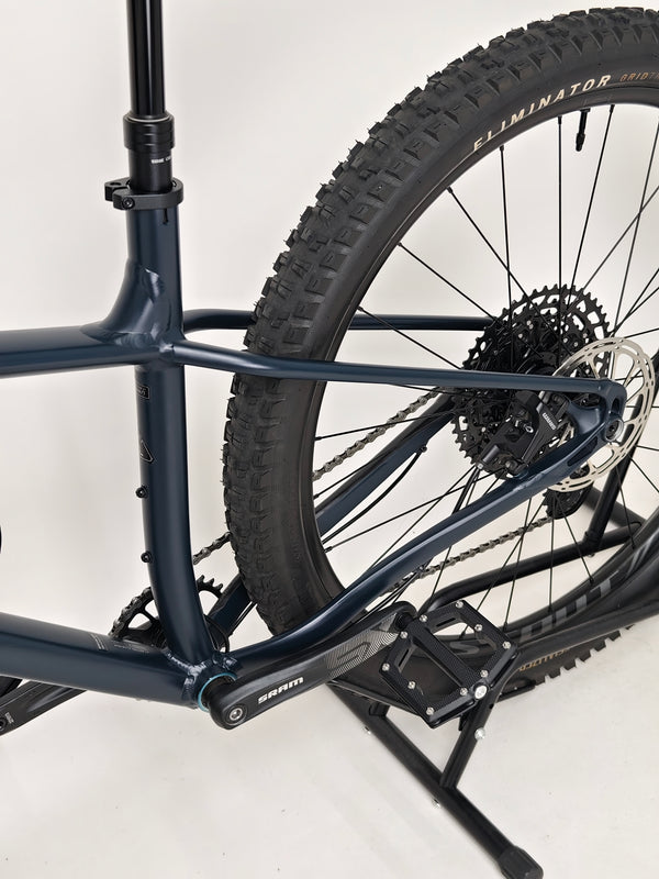 High-angle view of Specialized Fuse Sport 27.5 2024 in Excellent Condition at eMado Bikes, showing the entire bike layout.