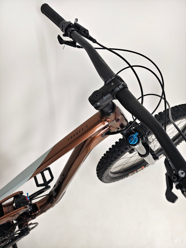 Giant Trance X 2 2023 / LARGE / RRP: £3,599 / Very Good Condition!