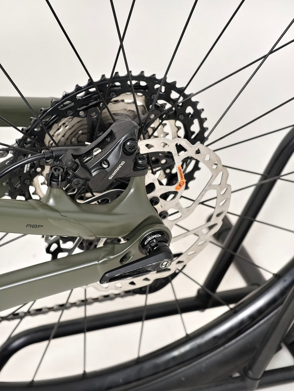 Trek Remedy 8 2023 / LARGE / RRP: £3,450.00 / Very Good Condition