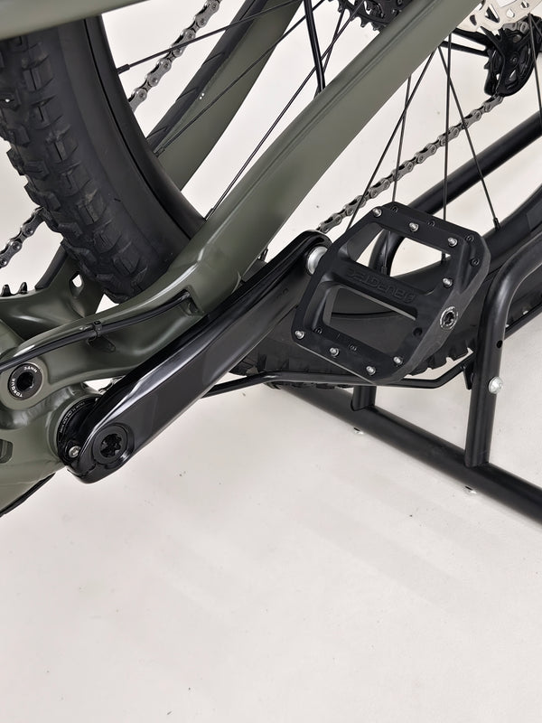 Trek Remedy 8 2023 / LARGE / RRP: £3,450.00 / Very Good Condition