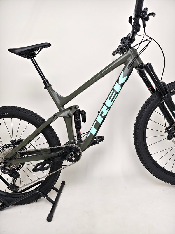Trek Remedy 8 2023 / LARGE / RRP: £3,450.00 / Very Good Condition