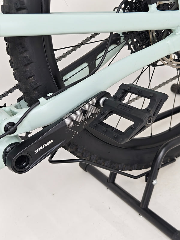 Specialized Status 160/ LARGE (S4) / RRP: £2,900.00 / Very Good