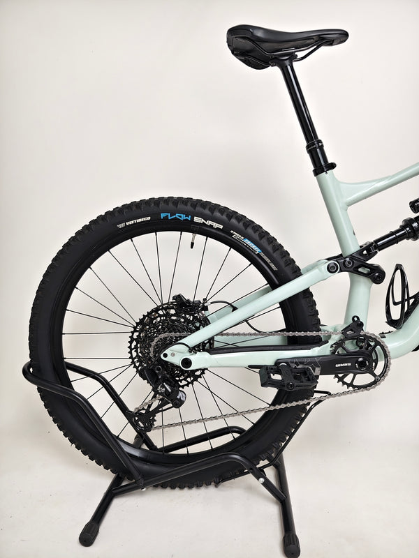 Specialized Status 160/ LARGE (S4) / RRP: £2,900.00 / Very Good