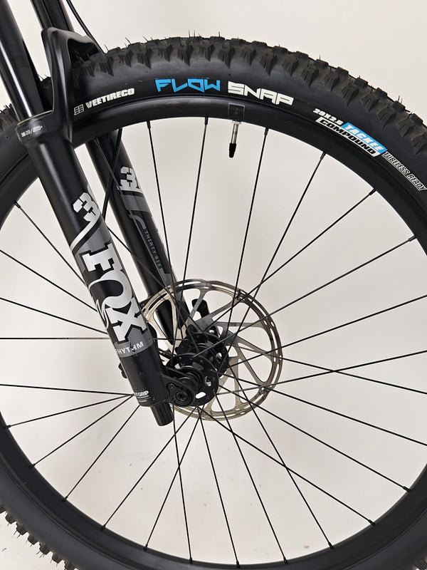 Specialized Status 160/ LARGE (S4) / RRP: £2,900.00 / Very Good