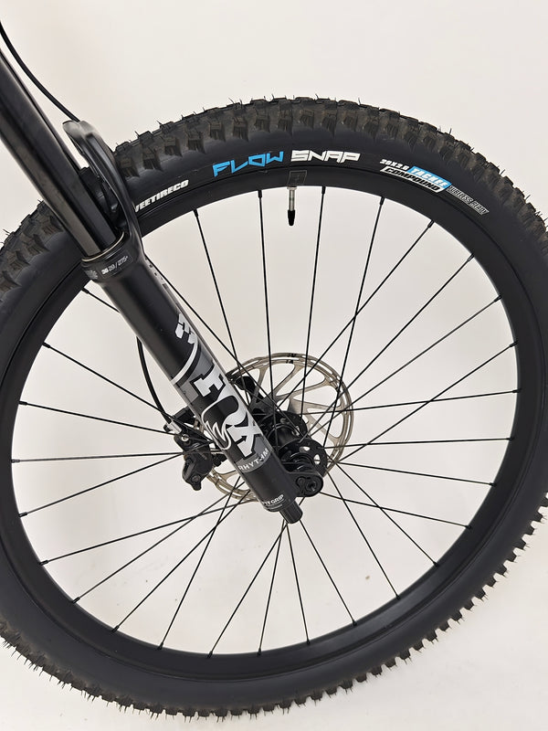 Specialized Status 160/ LARGE (S4) / RRP: £2,900.00 / Very Good