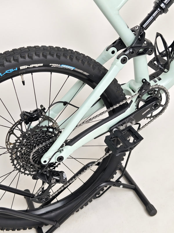 Specialized Status 160/ LARGE (S4) / RRP: £2,900.00 / Very Good