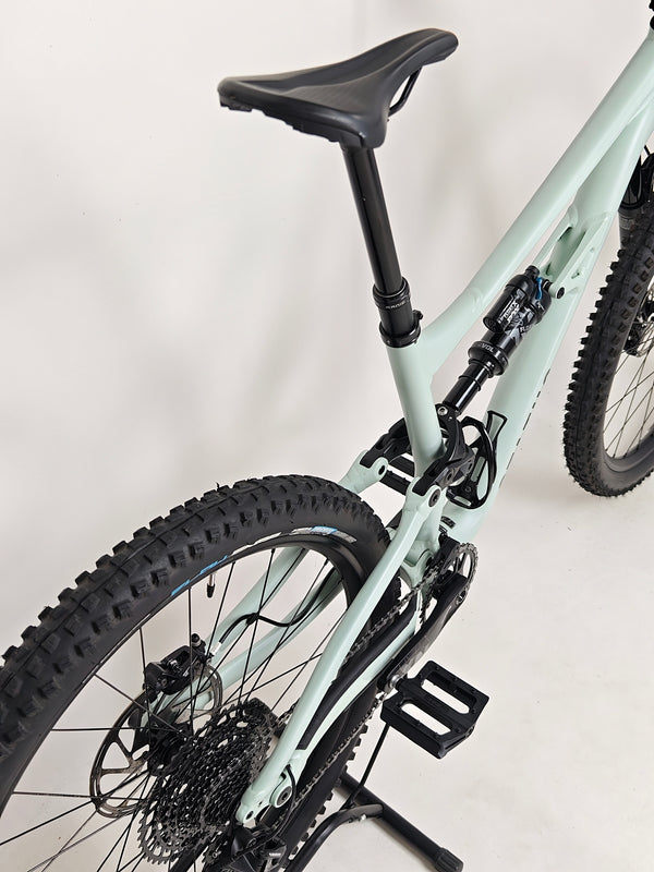 Specialized Status 160/ LARGE (S4) / RRP: £2,900.00 / Very Good