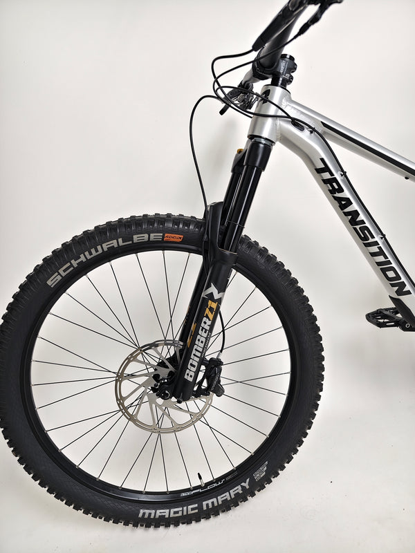 Transition Spire Alloy NX 2022/ MEDIUM / RRP: £4,299.00 / Very Good Condition