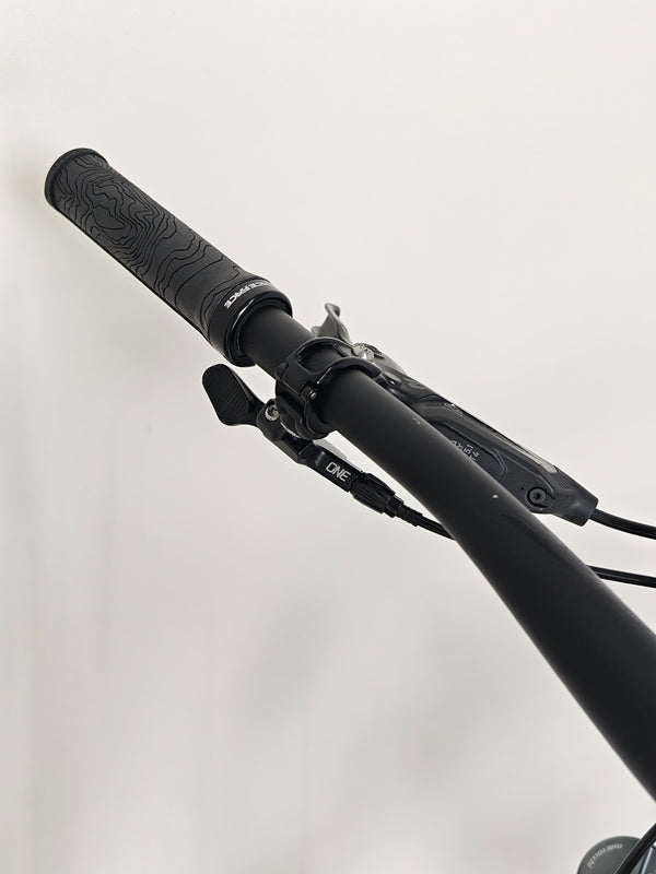 Transition Spire Alloy NX 2022/ MEDIUM / RRP: £4,299.00 / Very Good Condition