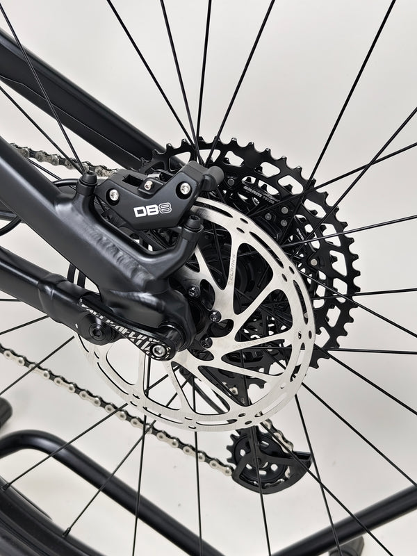 Specialized Stumpjumper Alloy 2023/ MEDIUM / UPGRADED / RRP: £2,250.00 / Excellent