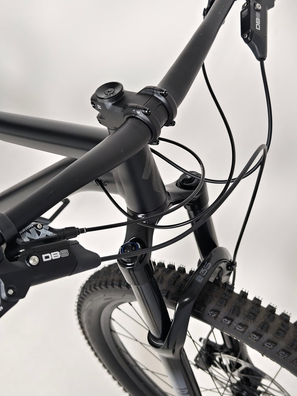 Specialized Stumpjumper Alloy 2023/ MEDIUM / UPGRADED / RRP: £2,250.00 / Excellent