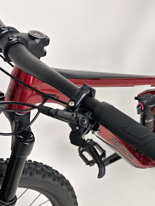 Detailed view focusing on the saddle and seat post of the Merida One-Twenty 600 29 2023 mountain bike model.