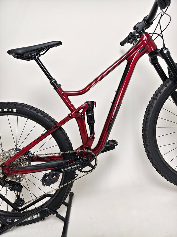 Profile view of the rear gear mechanism on the Merida One-Twenty 600 29 2023 mountain bike.