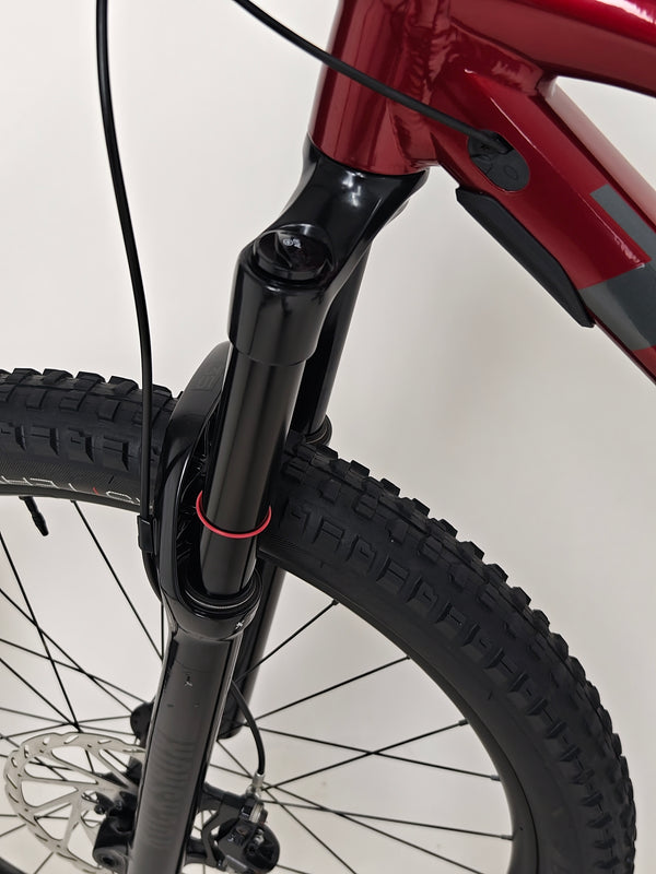 Trek Remedy 7 2022/ LARGE / RRP: £2,750.00 / Very Good Condition