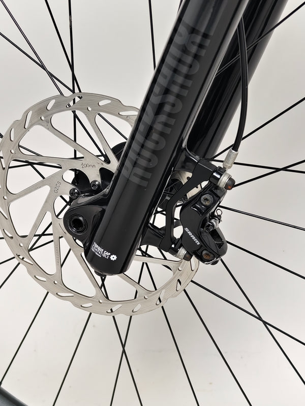 Trek Remedy 7 2022/ LARGE / RRP: £2,750.00 / Very Good Condition