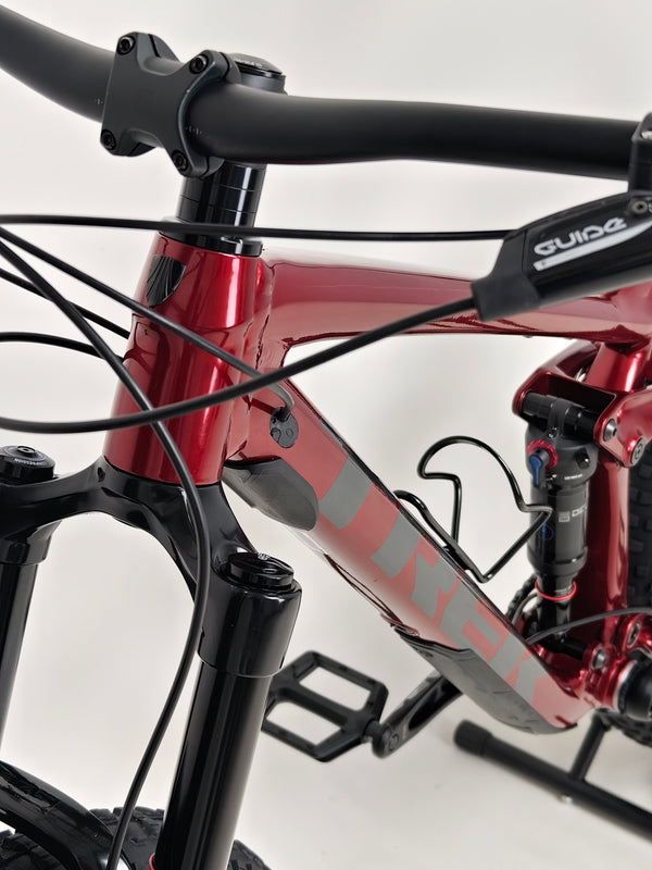 Trek Remedy 7 2022/ LARGE / RRP: £2,750.00 / Very Good Condition