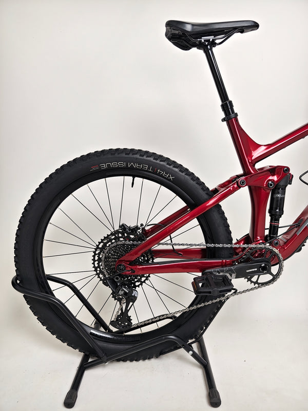 Trek Remedy 7 2022/ LARGE / RRP: £2,750.00 / Very Good Condition